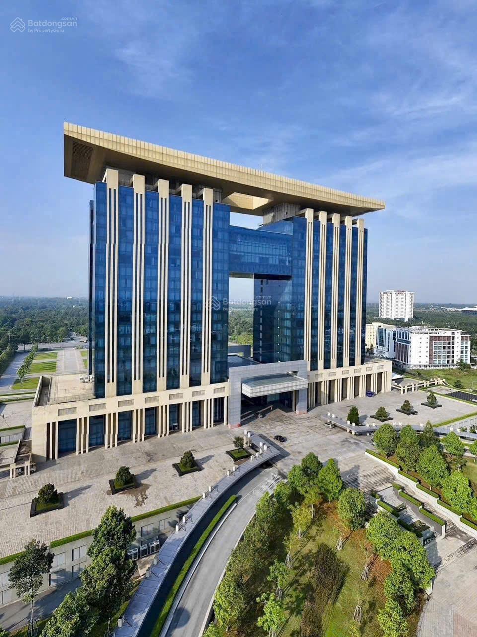 Bán căn góc 3 MT Lê Lợi kinh doanh trung tâm chính TP Mới Bình Dương có HĐ cho thuê 30tr/tháng