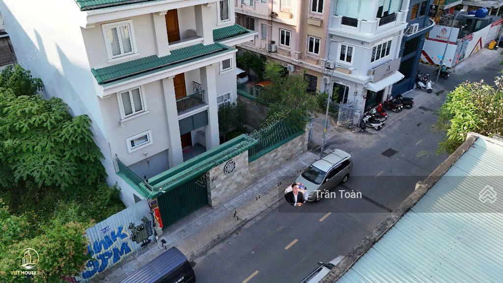 Bán đất xây villa 2 mặt tiền: 4 Nguyễn Thành Ý, P. Đa Kao Quận 1 (115 tỷ), thông số như sau