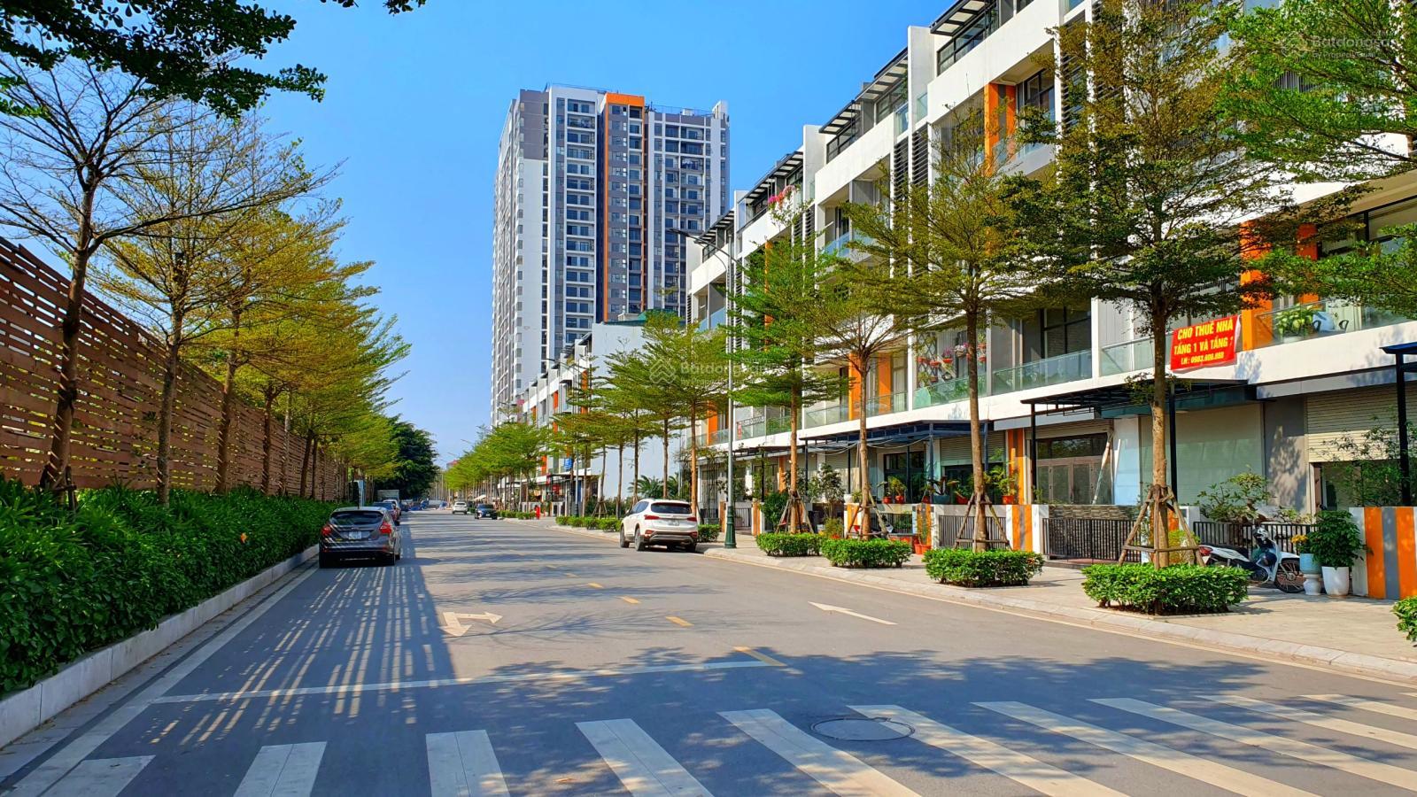 Bán quỹ căn hộ 2 phòng ngủ 74m2 full nội thất, có sổ đỏ tại Bình Minh Garden giá chỉ từ 6 tỷ