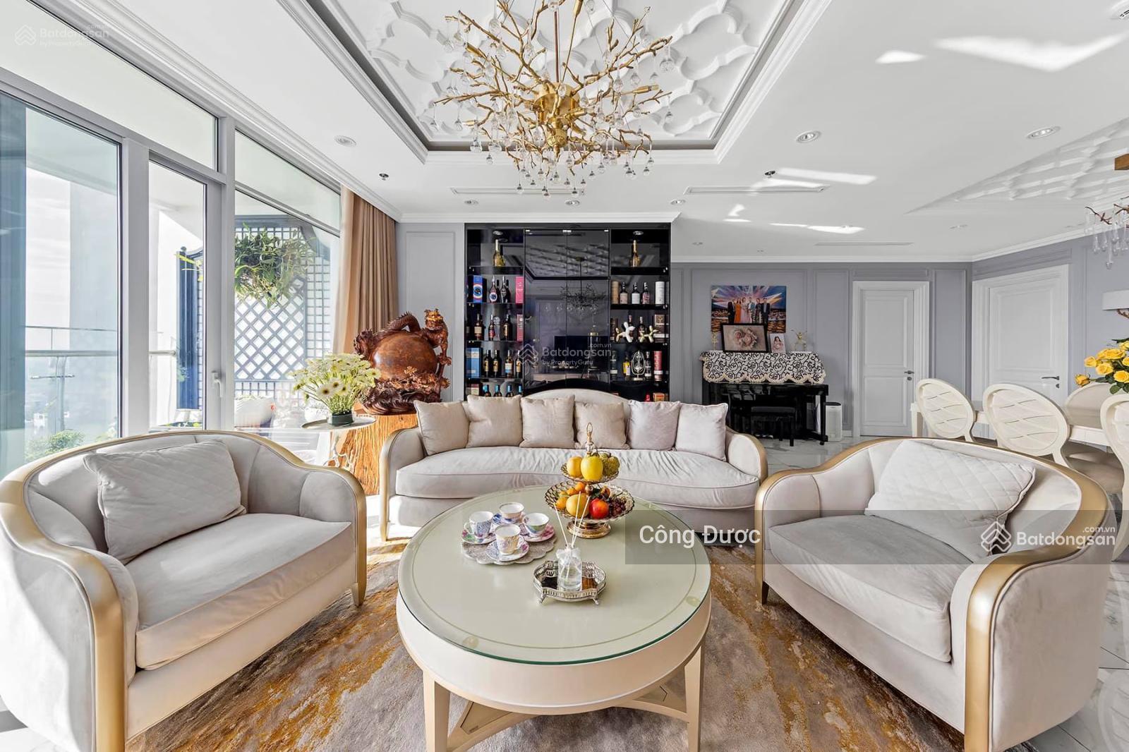 Cần bán căn hộ chung cư Galaxy 9, 122m2, 3PN, Q. 4, giá: 9.5 tỷ, LH: 0903 077 ***. Được