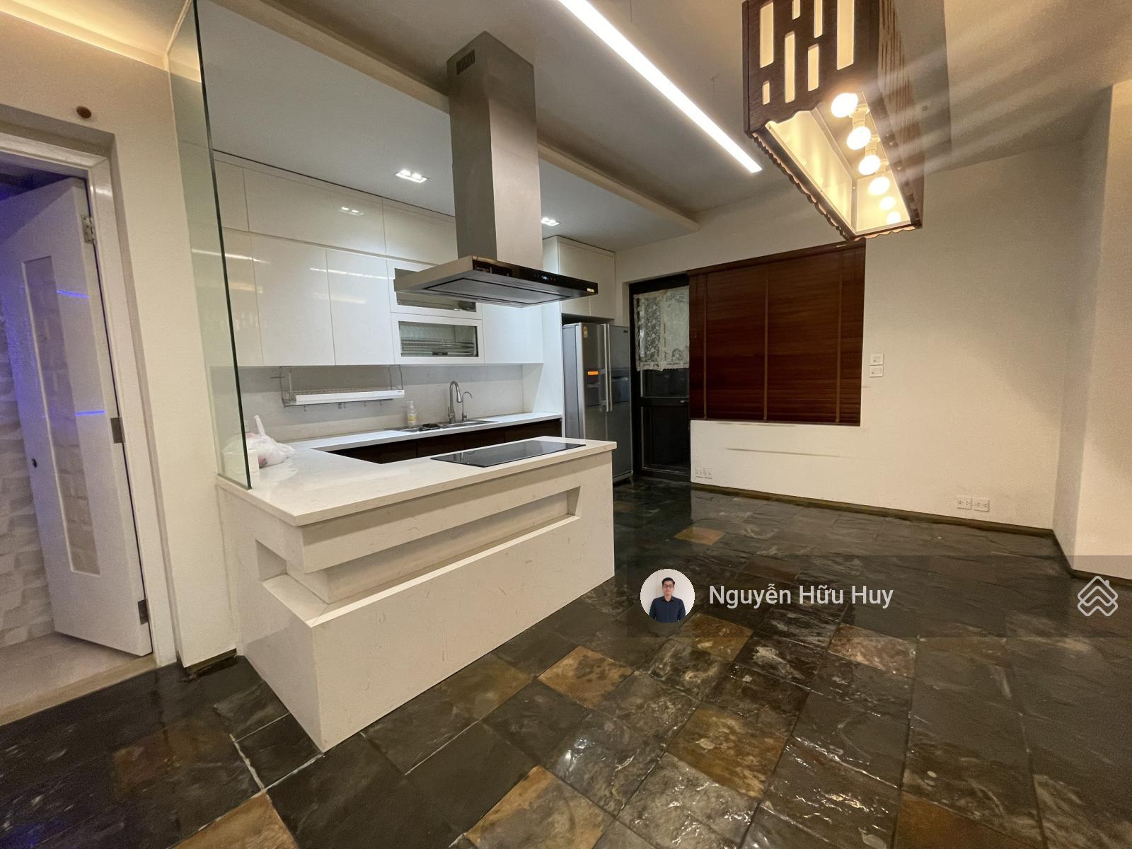 CHO THUÊ BIỆT THỰ CAO CẤP 198M2 VINHOMES THĂNG LONG ĐẸP, CHỈ 26 TRIỆU/THÁNG