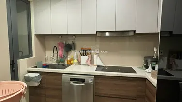 Bán căn hộ Ruby 4,9 tỷ. 84m2, có ban công, 3PN + 2WC, view công viên 16ha + hồ sinh thái