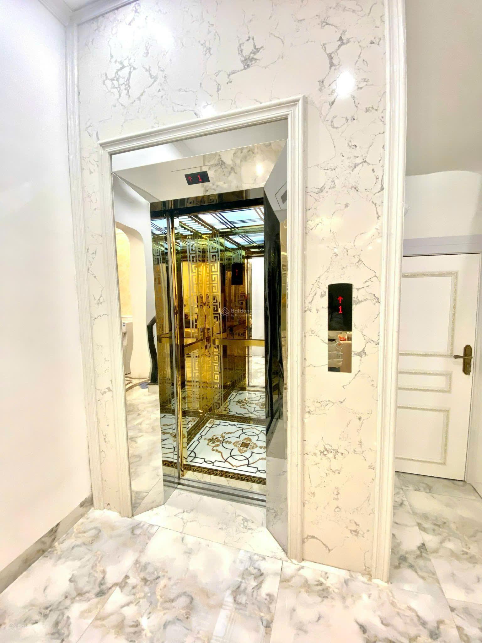 Bán nhà mặt phố tại Bạch Đằng, Hùng Vương, Hồng Bàng, Hải Phòng, 10,5 tỷ, 46m2