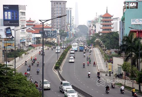 Bán nhà Hxh thông 5m Cộng Hòa Tbinh-khu vip Sân Bay. DT: 5x20m, kết cấu 4 tầng. Giá chỉ 15,3 tỷ TL