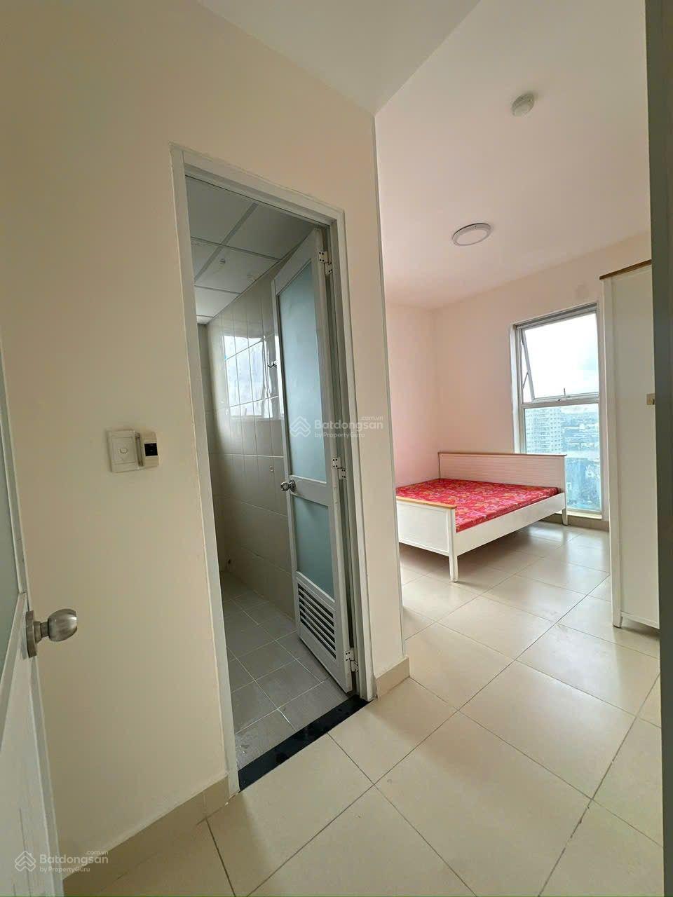 Bán căn hộ Thủ Thiêm Sky, Thảo Điền. 2PN. 2WC. Giá. 4.950tr. Sổ hồng lâu dài