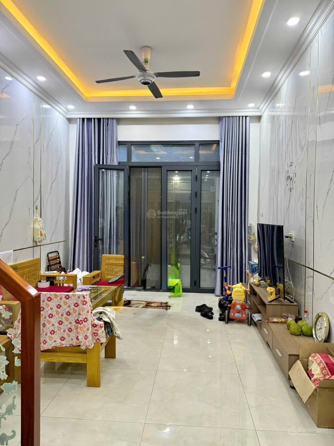 Chủ gửi căn nhà 1 trệt 3 lầu (4x20m) hẻm 97 đường 48, P.Hiệp Bình Chánh, TP Thủ Đức giá 8,45 tỷ Chủ gửi căn nhà 1 trệt 3 lầu (4x20m) hẻm 97 đường 48, P.Hiệp Bình Chánh, TP Thủ Đức giá 8,45 tỷ