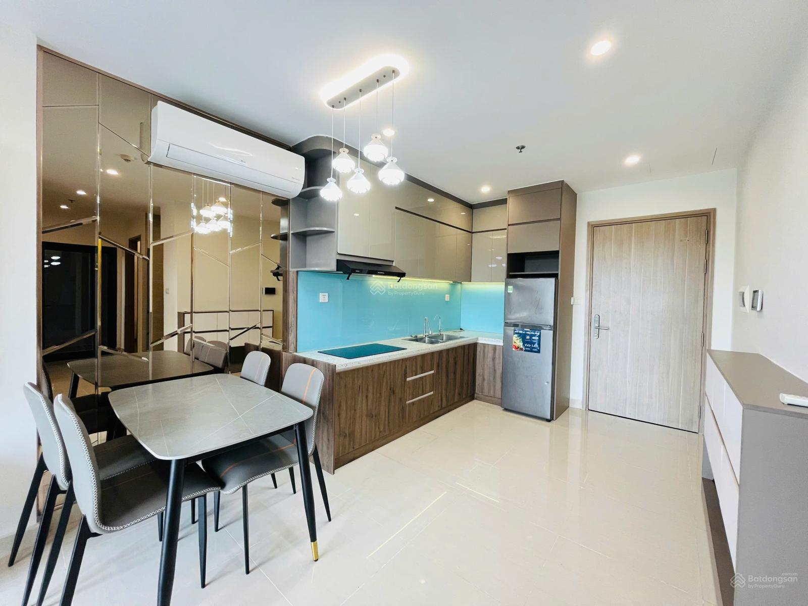 Cần chuyển nhượng căn hộ 2PN 1WC Vinhome Grand Park Q9. Giá tốt nhất 2ty820;