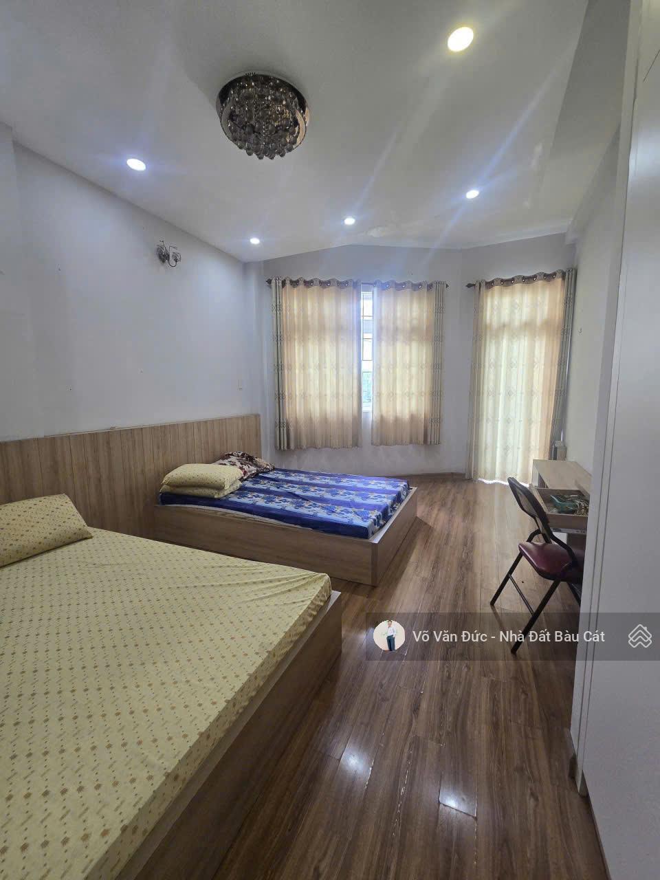 Bán nhà hẻm Trần Văn Quang - P10 - Tân Bình. DT 4x10m - đúc 4 tấm mới - ful nội thất - chỉ 5.x tỷ