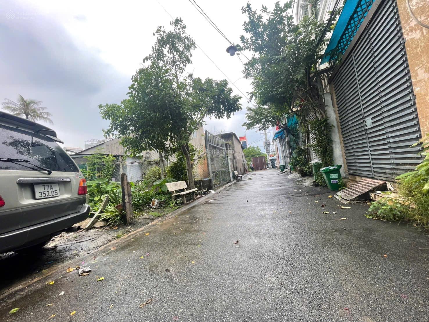 CG bán gấp lô đất 5x20m vuông vức đường oto 6m, cách đường Hiệp Bình 100m ở P. Hiệp Bình Chánh 8tỷ