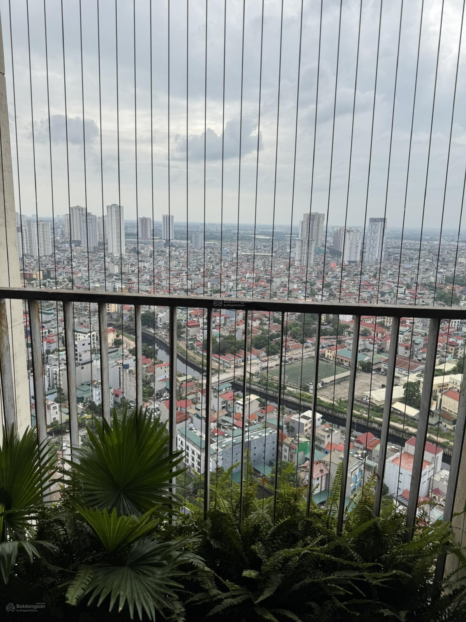 Chính chủ lên phố cần bán căn 74m2 BC Đông Nam 2PN 2PN đủ đồ giá 5.650 tỷ toà CT1 full đồ