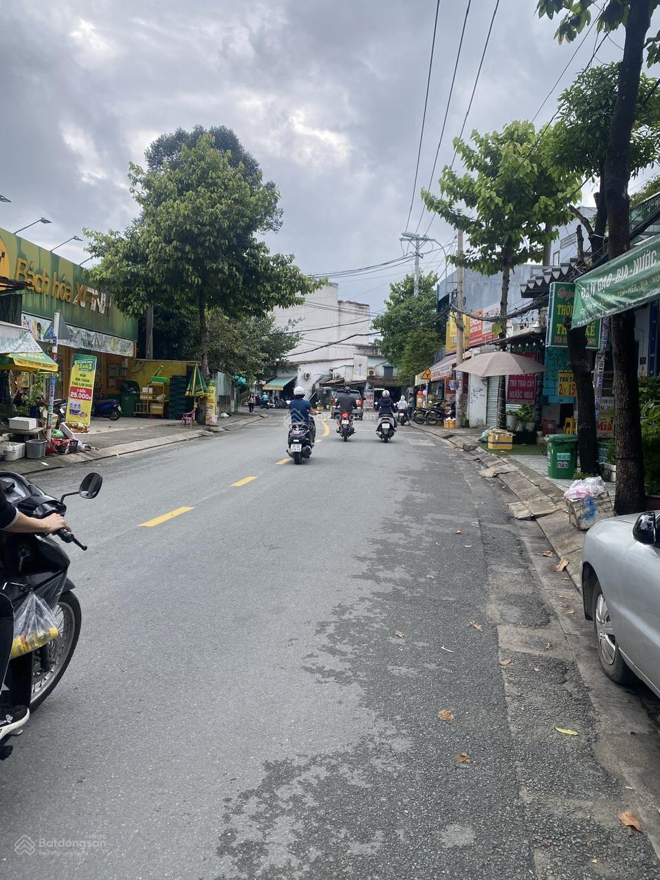 Mặt tiền Huỳnh Thị Hai, kinh doanh sấm uất. Nhà 2 Lầu DT: 5m x 24m