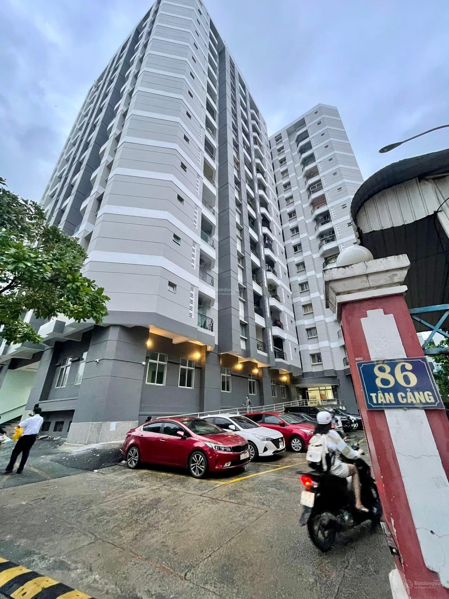 Bán căn hộ 2 phòng ngủ vị trí giáp cầu SG, ga tàu Tân Cảng- cc Thế Kỷ 21, Bình Thạnh.