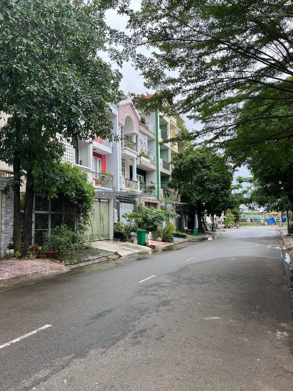 Bán đất mặt tiền đường số 1, An Phú, Quận 2. DT 7 x 20m. Giá 22 tỷ