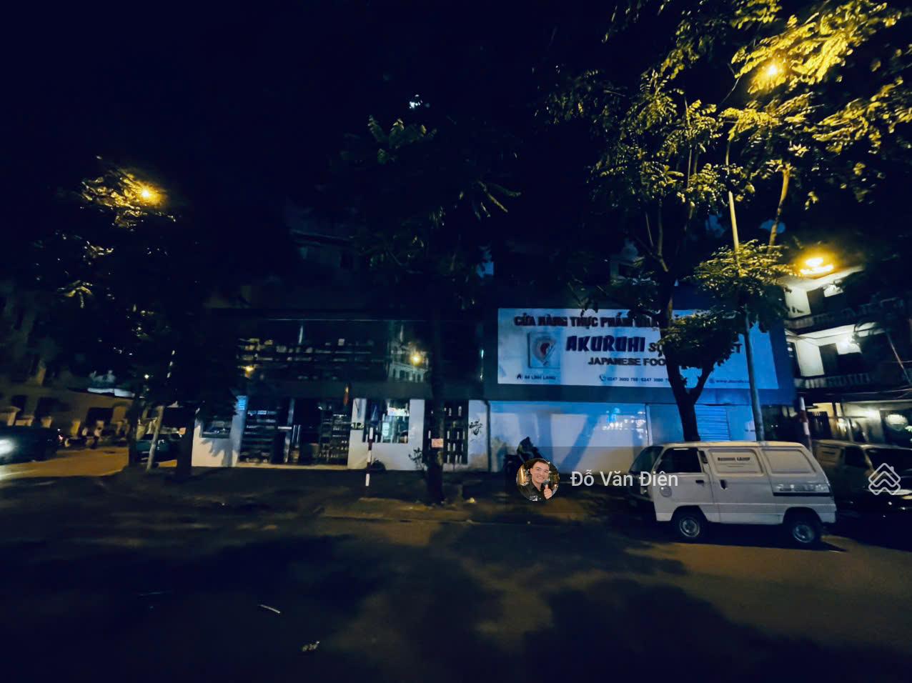 Siêu phẩm mặt phố Linh Lang 200m x 4 tầng mặt tiền 25m Lh em Điện để xem nhà miễn phí !