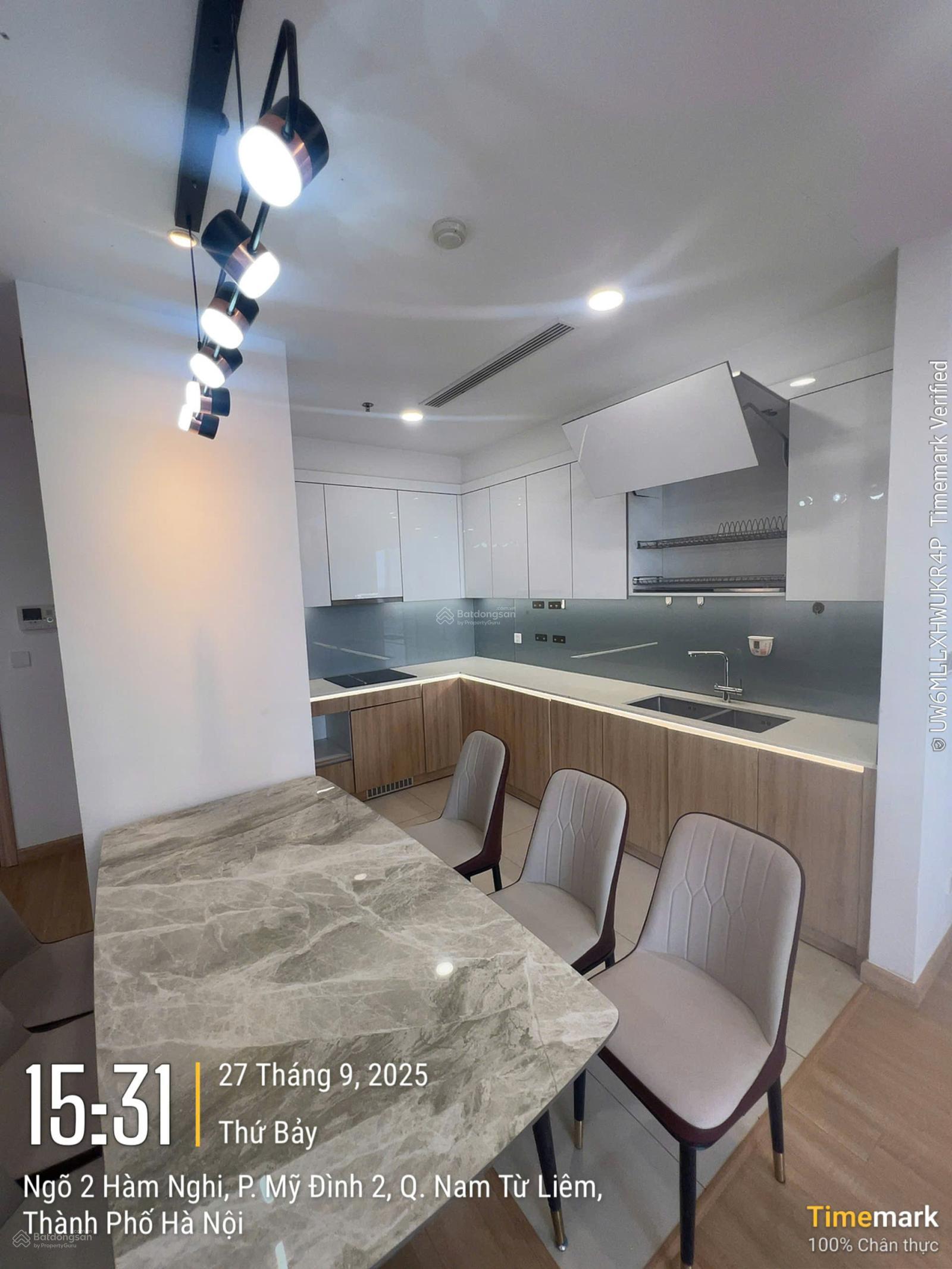 Chỉ duy nhất 01 CH hiếm: 3PN - 2WC - đủ đồ tại The Zei MĐ. Giá cực tốt: 22tr/th. LH 0327 005 ***