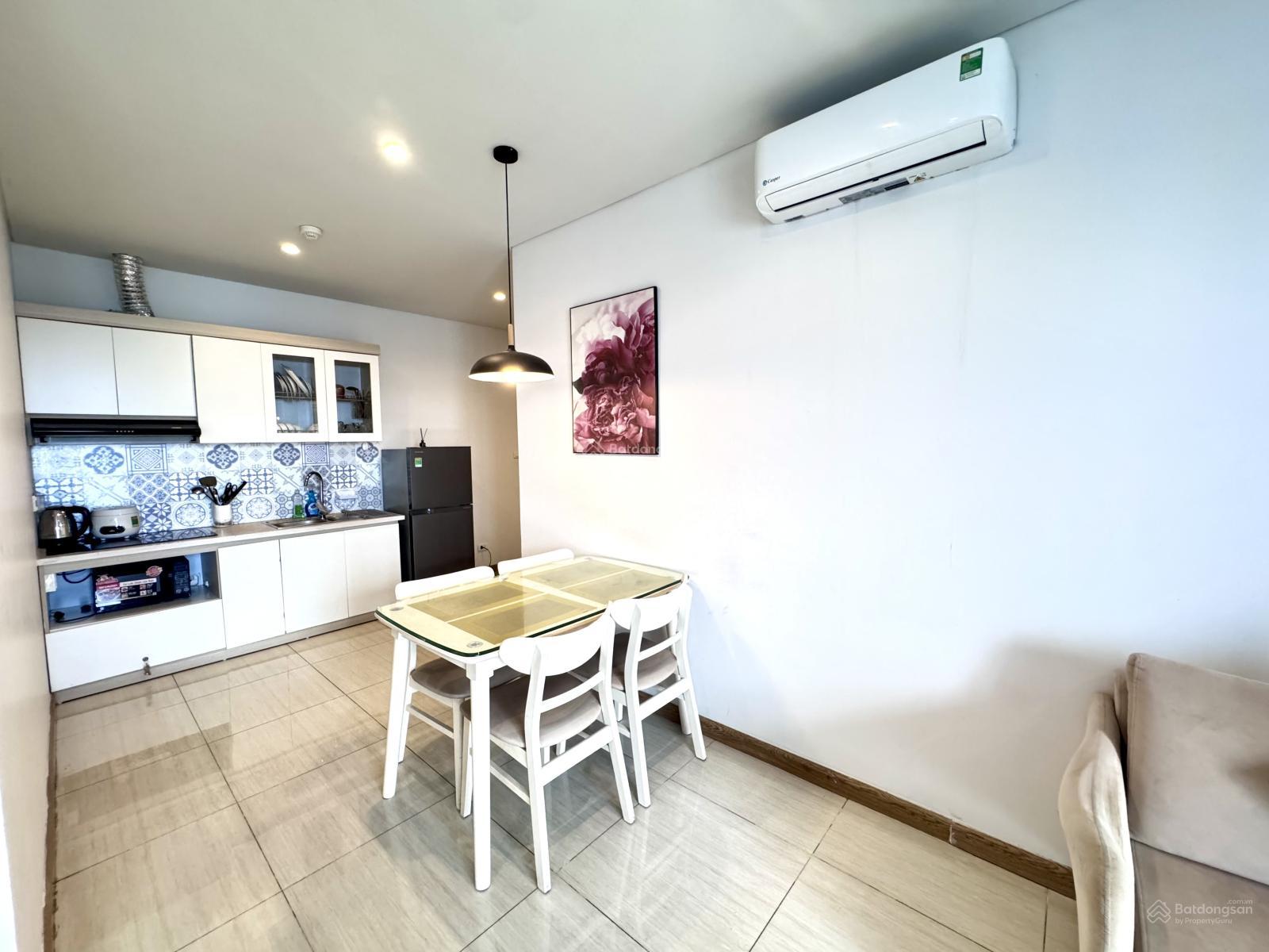 Cần bán căn 2PN2WC chính biển toà B giá rẻ