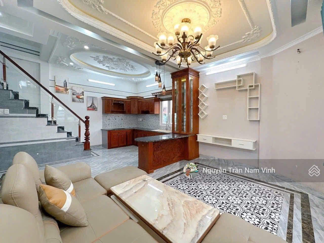 Bán nhà Quận 7 Lê Văn Lương 64m2 thổ cư ngang 4m dài 16m 5 tầng 5 phòng chỉ với 6 tỷ nhỉnh Him Lam