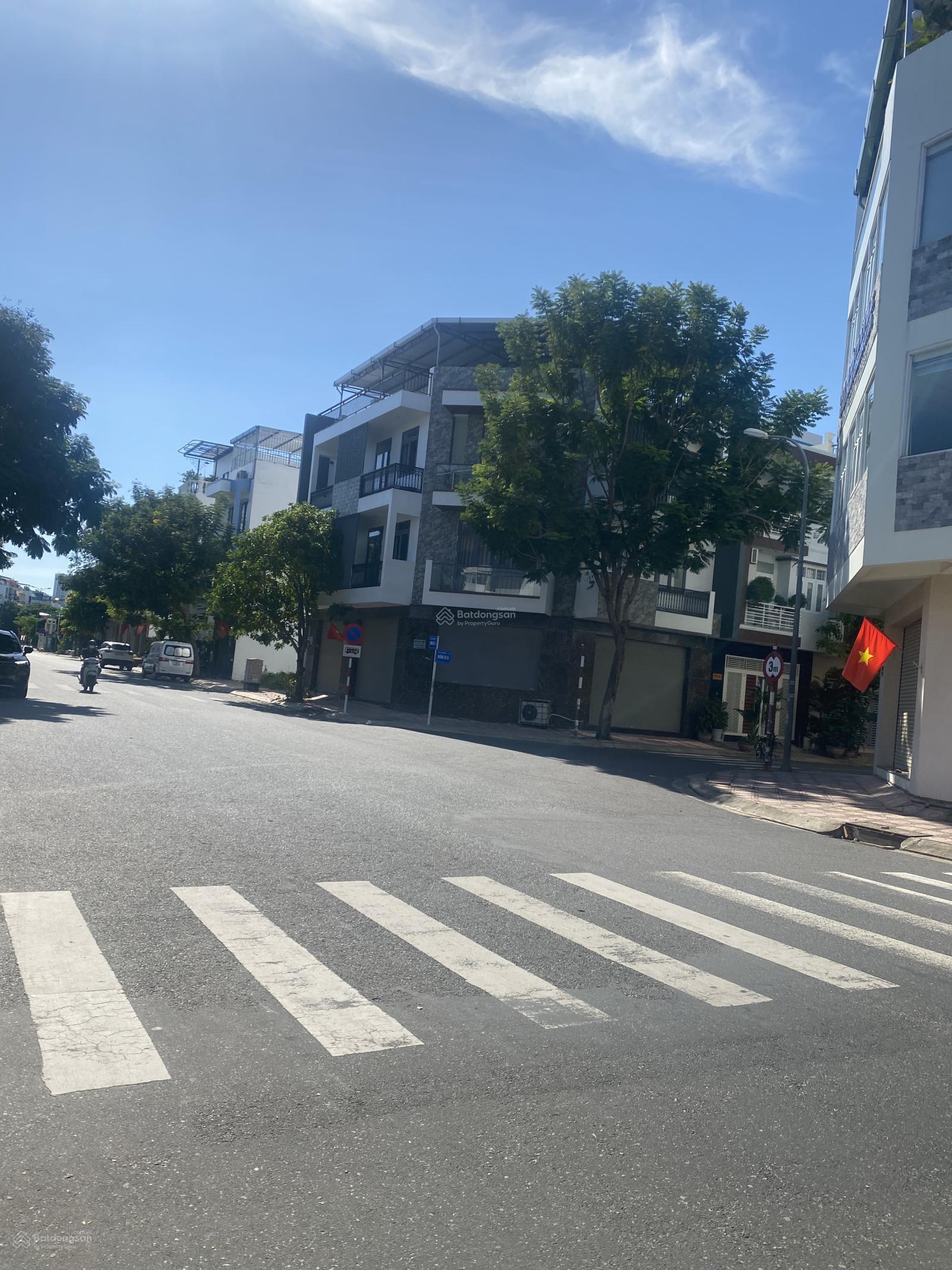 Bán lô đất VCN Phước Long 1 Nha Trang, gần công viên, ngay khu tiện ích, giá rẻ. Lh yến: 090550075