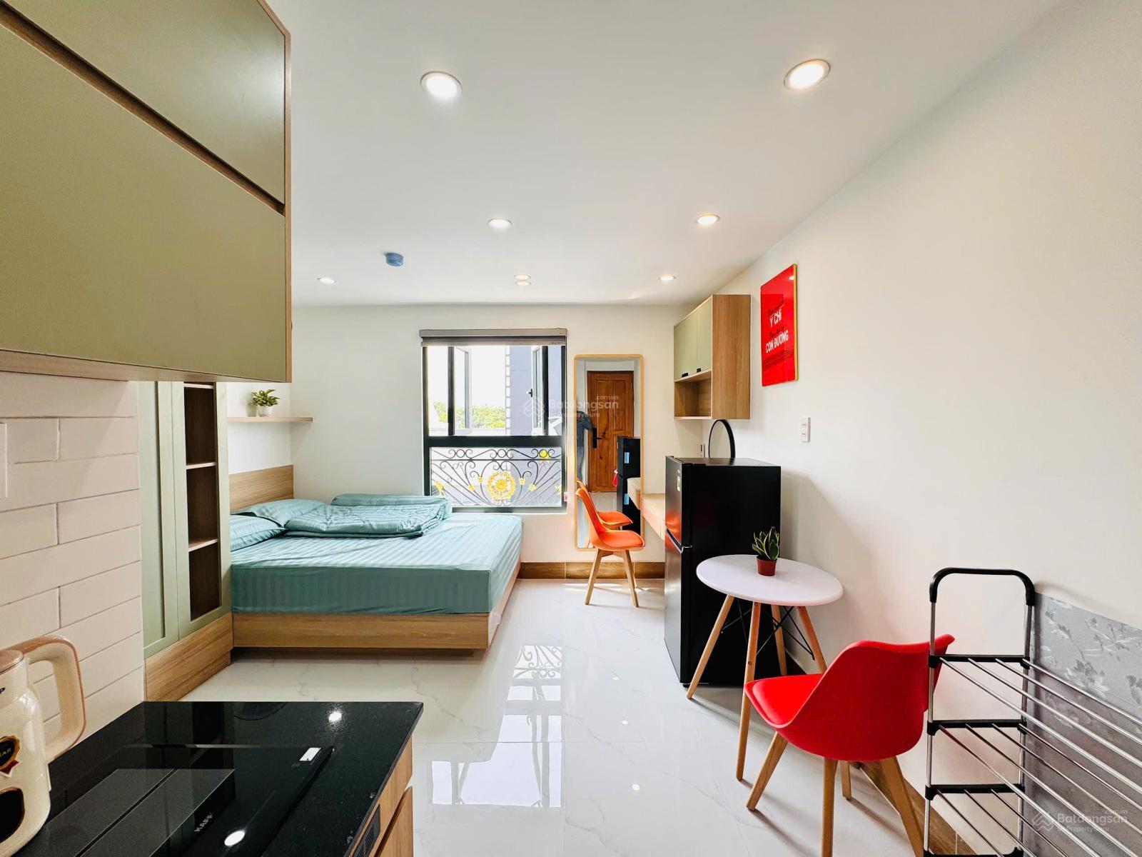 Bán CHDV 13 Phòng đường Nguyễn Gia Trí - D5 gần ĐH Ngoại Thương