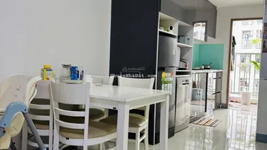 Cần bán gấp căn hộ 2PN 2WC Sky 9 - Block CT2 full nội thất