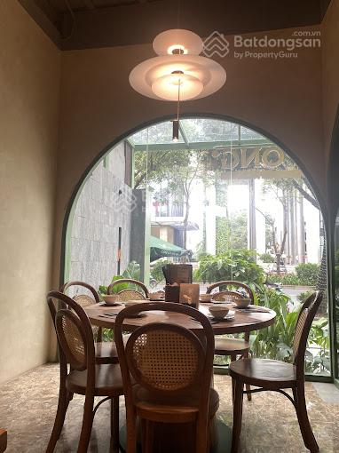 Cho thuê nhà mặt phố Đào Tấn mặt tiền 15m, diện tích sử dụng 450m2, chính chủ