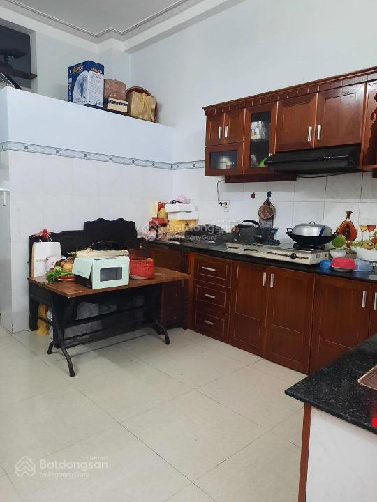 Đối diện hoa viên! MTNB 12m KDC Bình Phú, 4 x 15m, 4 tầng - đang có hợp đồng thuê