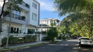 Biệt thự cực đẹp An Viên Nha Trang - 180m2 ngang 12m - giá 26 tỷ