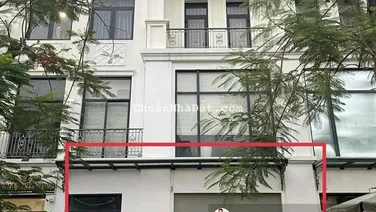 Cho thuê tầng trệt nhà phố 126m2 lối đi riêng, kế bên trường học khu nhà phố Vinhomes Grand Park