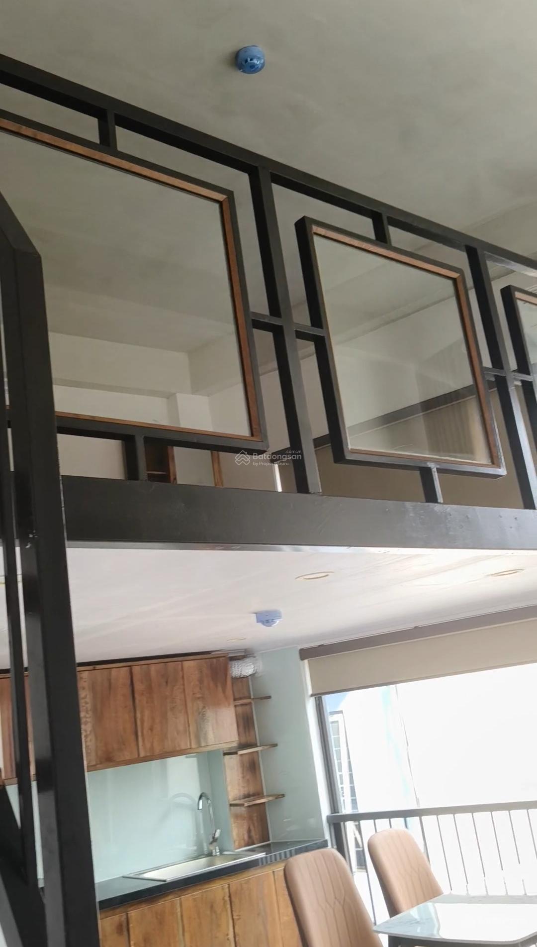 Toà CC mini tại Hồ Tây 105m2, 7 tầng, MT 6.2m 13 phòng khép kín, có gác xép, thầu cả toà 85tr/tháng