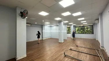 Cho thuê sàn văn phòng 100m2, sàn thông tại Nguyễn Văn Lộc, Làng Việt Kiều Châu Âu