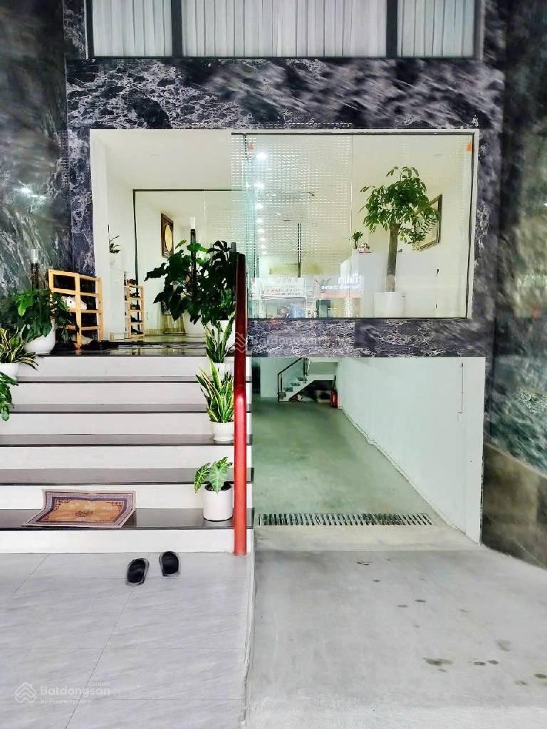 BÁN GẤP TOÀ NHÀ VĂN PHÒNG MẶT TIỀN NGUYỄN VĂN NGHI P4 GÒ VẤP - 200M2 - SÀN 1040M2- GIÁ 60 TỶ