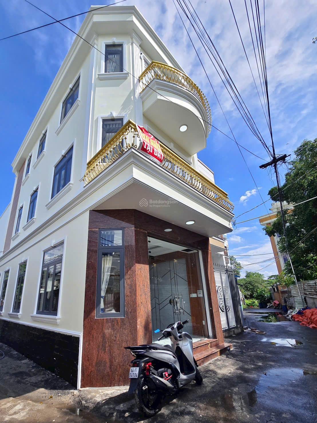 Chủ gửi bán nhà góc 2 mặt tiền 1trệt 2lầu hoàn công Hóa An, 4,8x14=63m2, thổ cư 100%, 4PN, sổ riêng