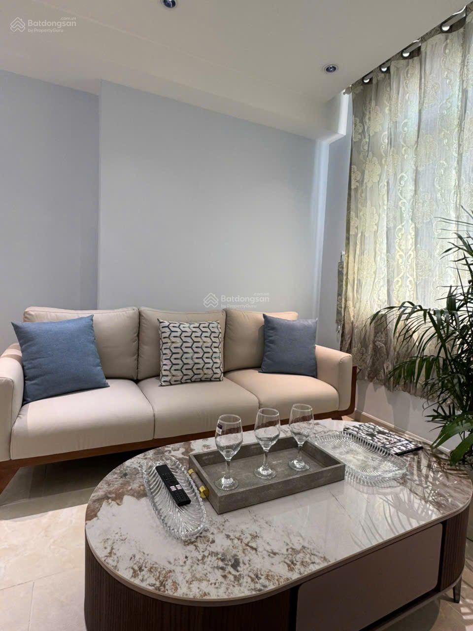 CHCC Golden mansion cần cho thuê 2pn-3pn.Gọi ngay em:0935 204 *** sdt /zalo