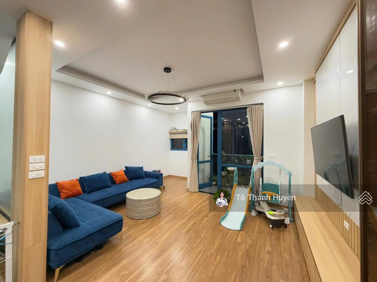 CHÍNH CHỦ BÁN GẤP LIỀN KỀ DƯƠNG NỘI 87M 5 TẦNG HOÀN THIỆN ĐẸP VIEW VƯỜN HOA GIÁ CHỈ NHỈNH