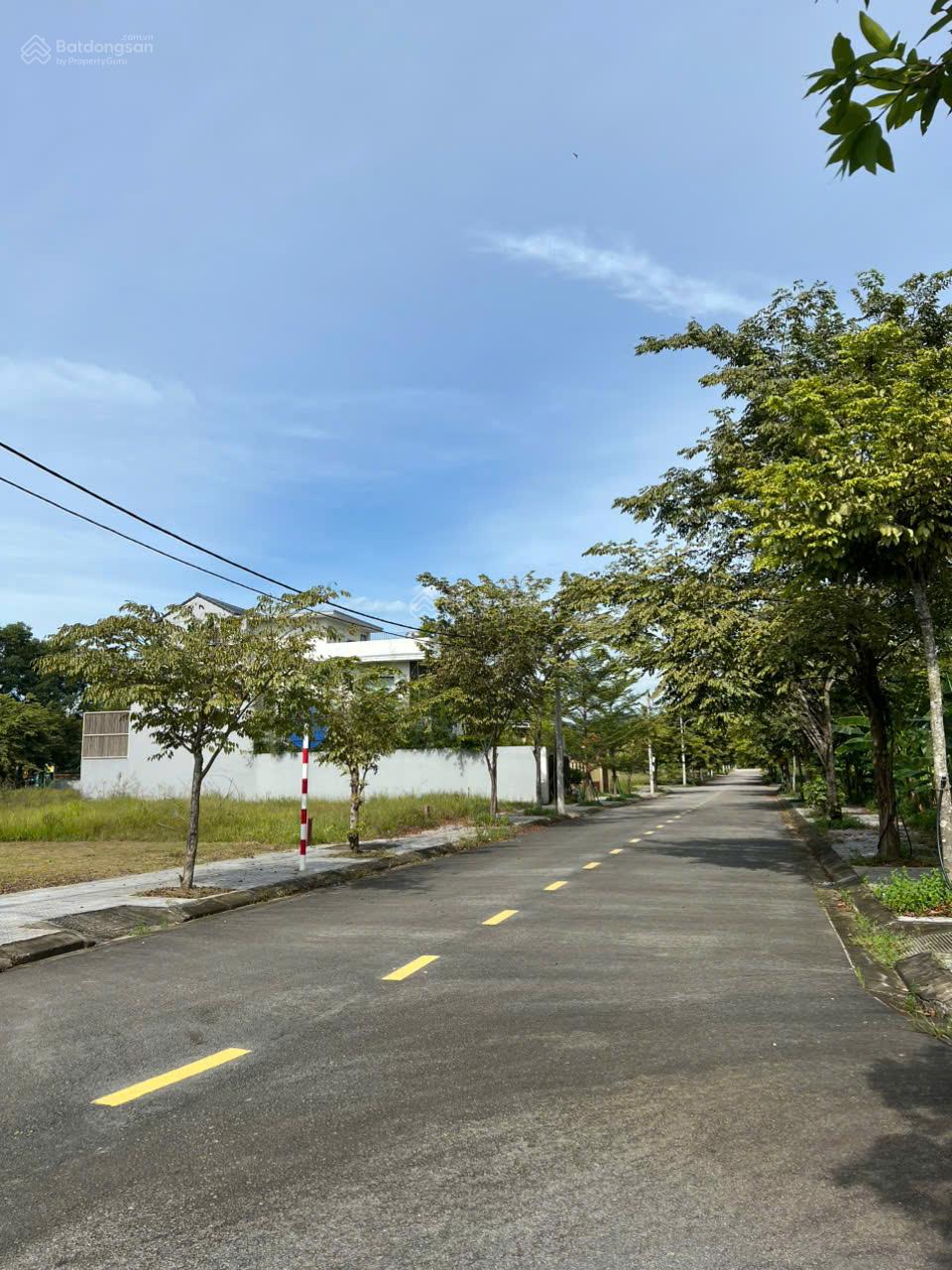 Chính chủ cần bán gấp đất giá rẻ -392 m2 Thủy Bằng Huế với giá 14 triệu/m2