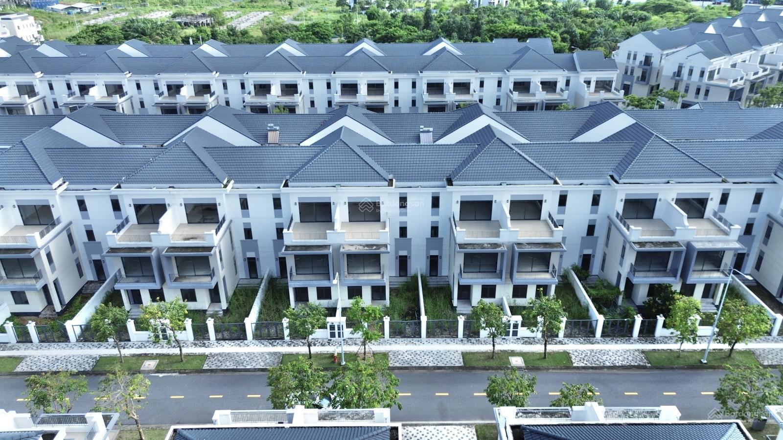 Căn 8x20 The Suite Aqua City chỉ 8 tỉ bao hết rẻ nhất 1/2026. xem nhà 0932 038 ***