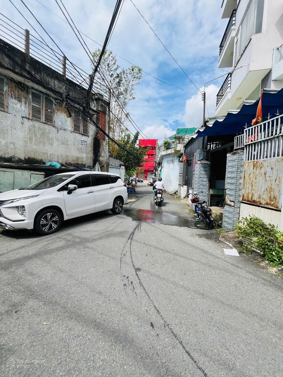 Lô Đất 100m2 (5x20) chuẩn chỉnh, Linh Đông gần Phạm Văn Đồng, Sổ hồng riêng, đường 7m lh 0939 415 ***