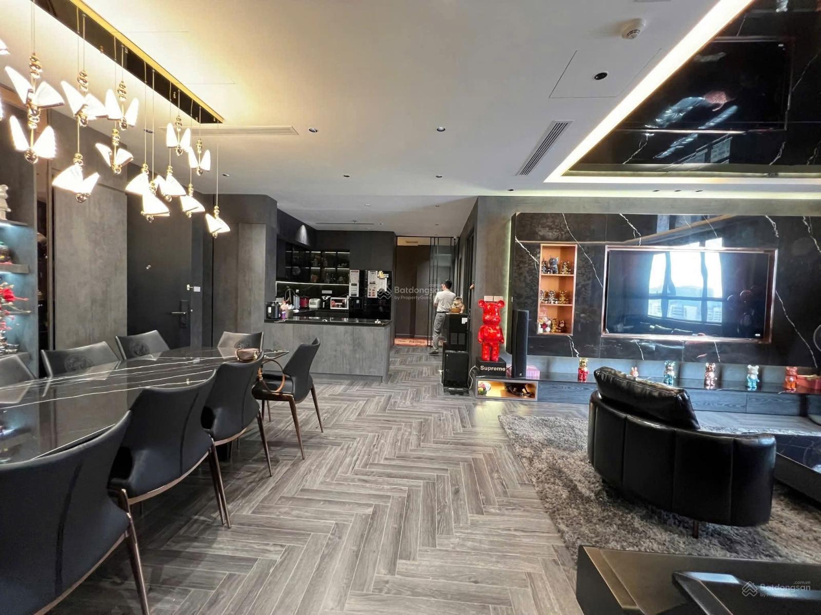 Cho thuê siêu phẩm đẳng cấp BRG Diamond 4 ngủ full đồ mới đẹp Luxury chỉ 38 triệu, LH 0977 858 ***