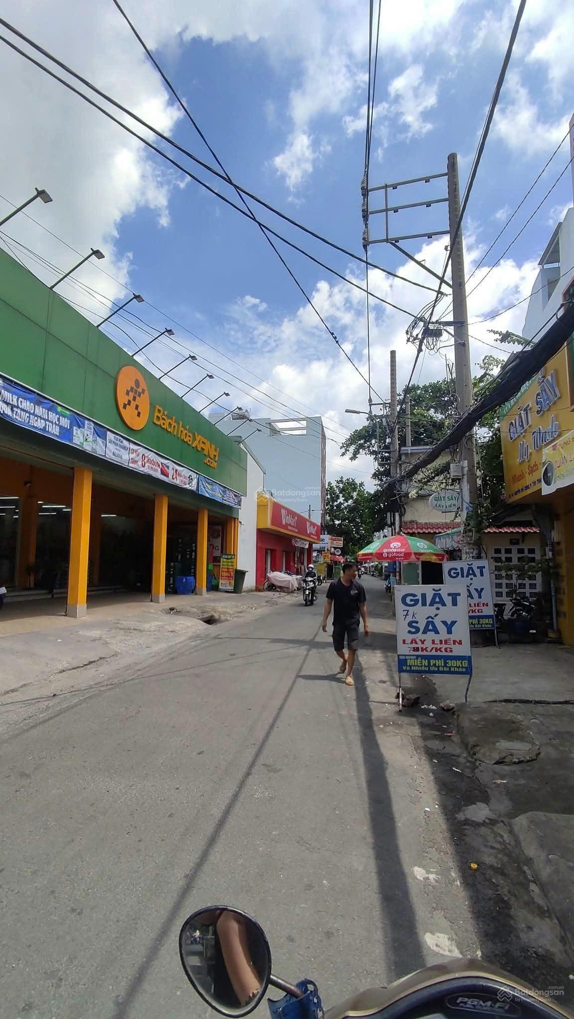 Bán MTKD ngay Lê Trọng Tấn, kế bên Đại Học Công Thương, DT: 10x46, giá 42 tỷ TL