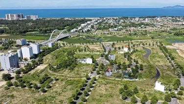 Hot! Cặp vị trí đối diện khách sạn Hàn Quốc 9 tầng, S: 288m2, ngang 12m. Giá 25,5tr/m2