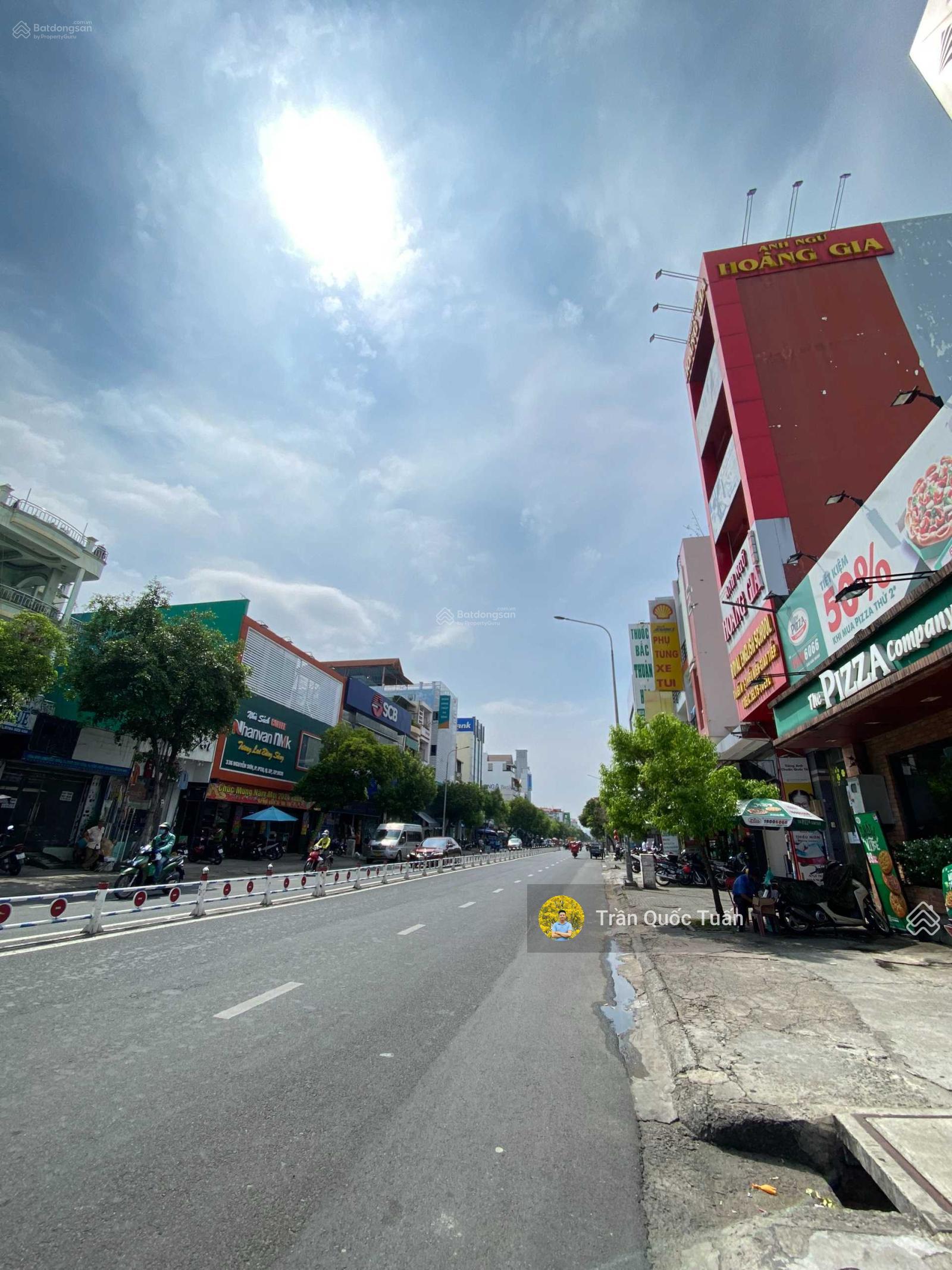 Bán nhà siêu vị trí mặt tiền Lê Trọng Tấn, Q.Tân Phú - DT 11 x 26m - XD Hầm 7 Tầng - Giá bán 38 Tỷ