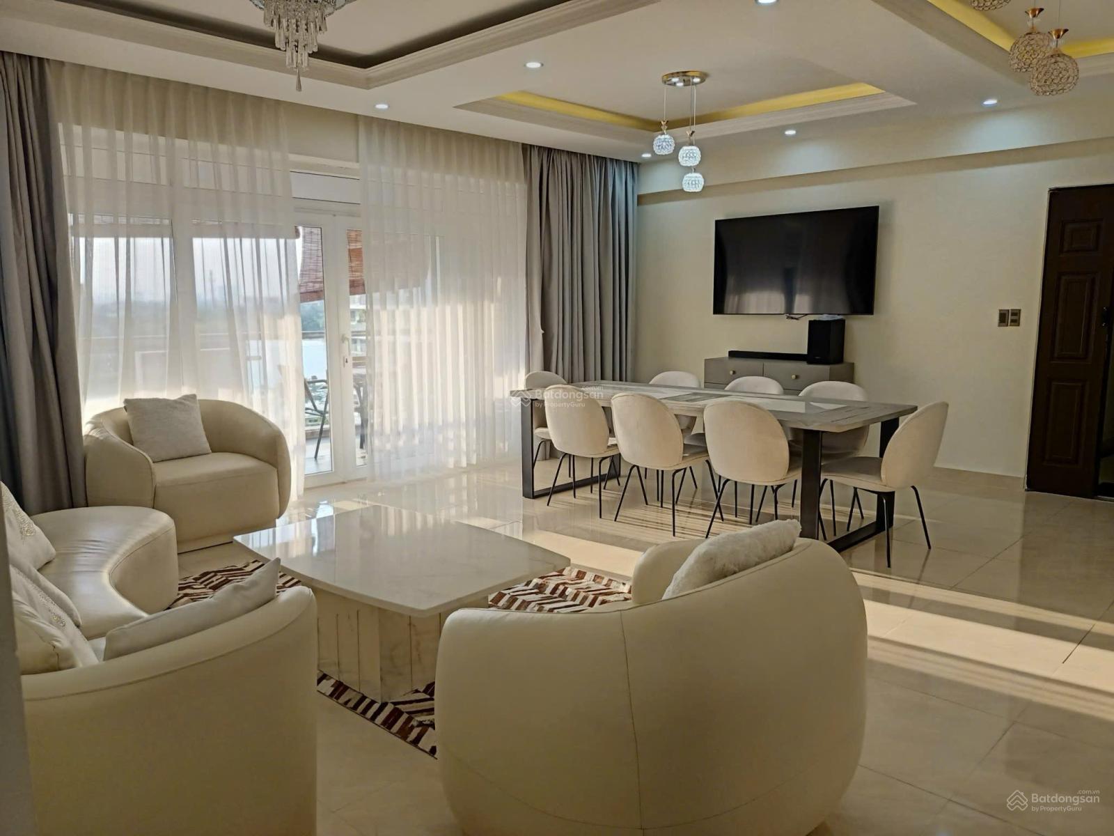 Bán căn hộ Mỹ Phát ban công rộng, diện tích 130m2 căn góc tầng cao 3PN 2WC giá 13,8 tỷ thương lượng Bán căn hộ Mỹ Phát ban công rộng, diện tích 130m2 căn góc tầng cao 3PN 2WC giá 13,8 tỷ thương lượng