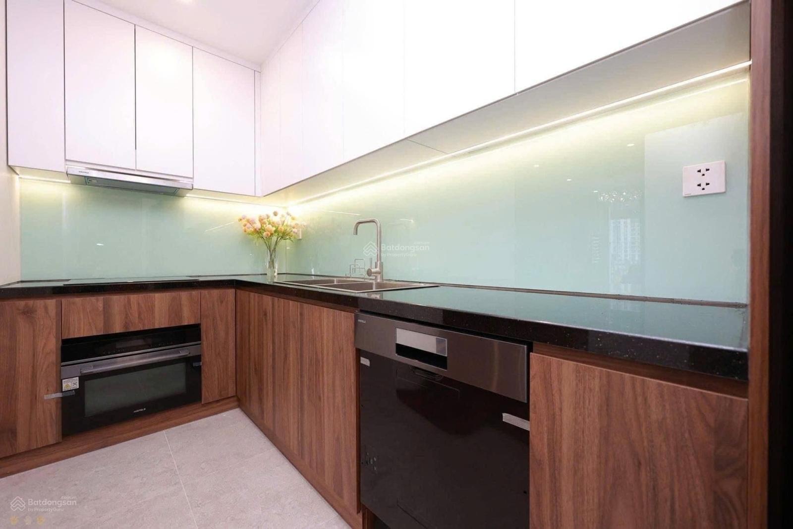 Chính chủ cần bán gấp chung cư Fodacon Bắc Hà 112m2, 3 phòng ngủ, 2 VS nhỉnh 6 tỷ