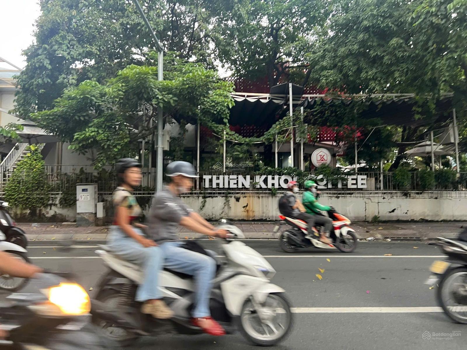 Cho thuê nhà 2 MT Trương Định với Võ Thị Sáu, Quận 3. (32x32m) 3 tầng, giá thuê 450tr/tháng Cho thuê nhà 2 MT Trương Định với Võ Thị Sáu, Quận 3. (32x32m) 3 tầng, giá thuê 450tr/tháng