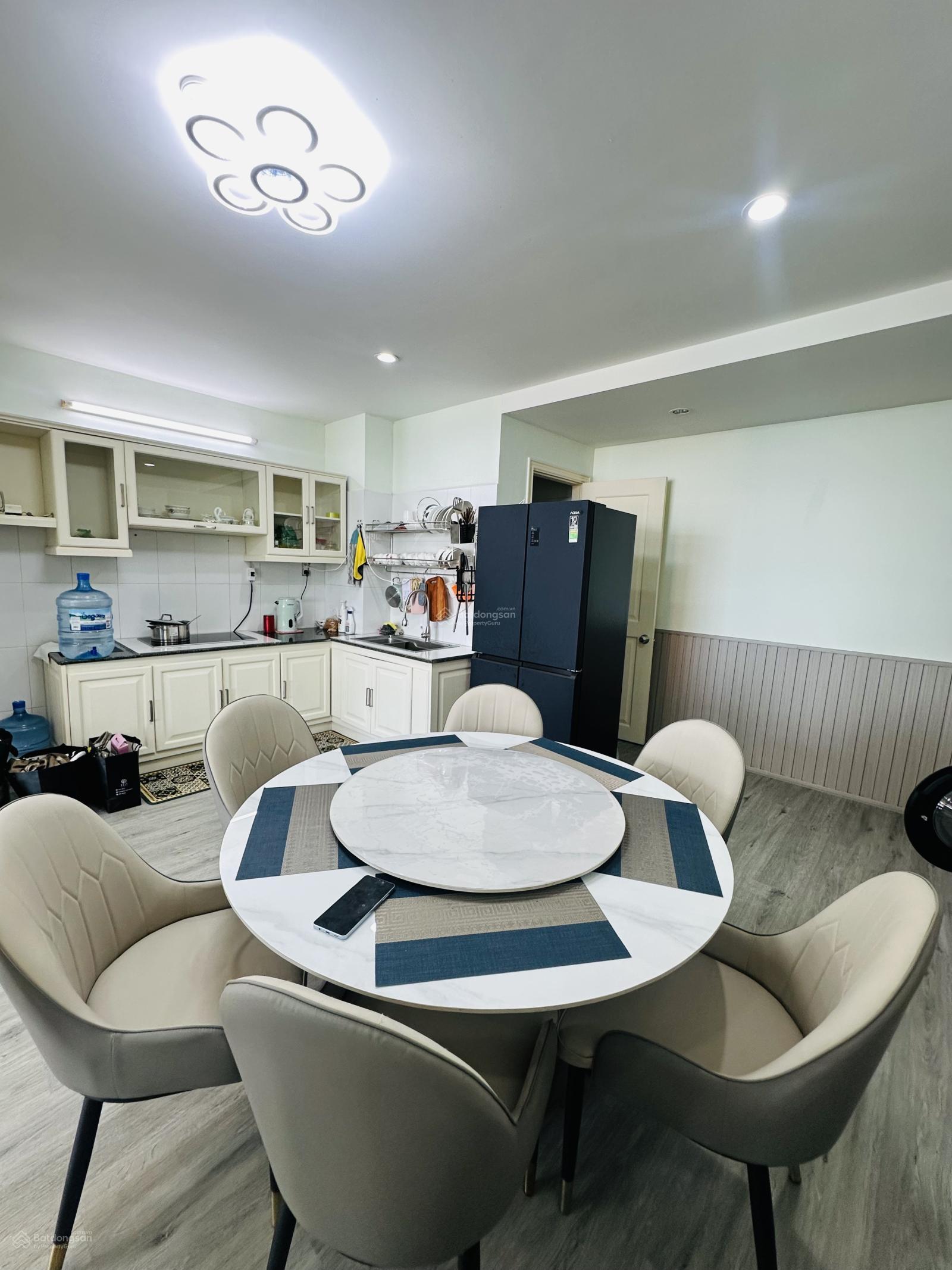 Bán căn hộ Tây Nguyên Plaza 109m2, 3PN, 3WC, full nội thất, sổ hồng, Đông Bắc, view thành phố