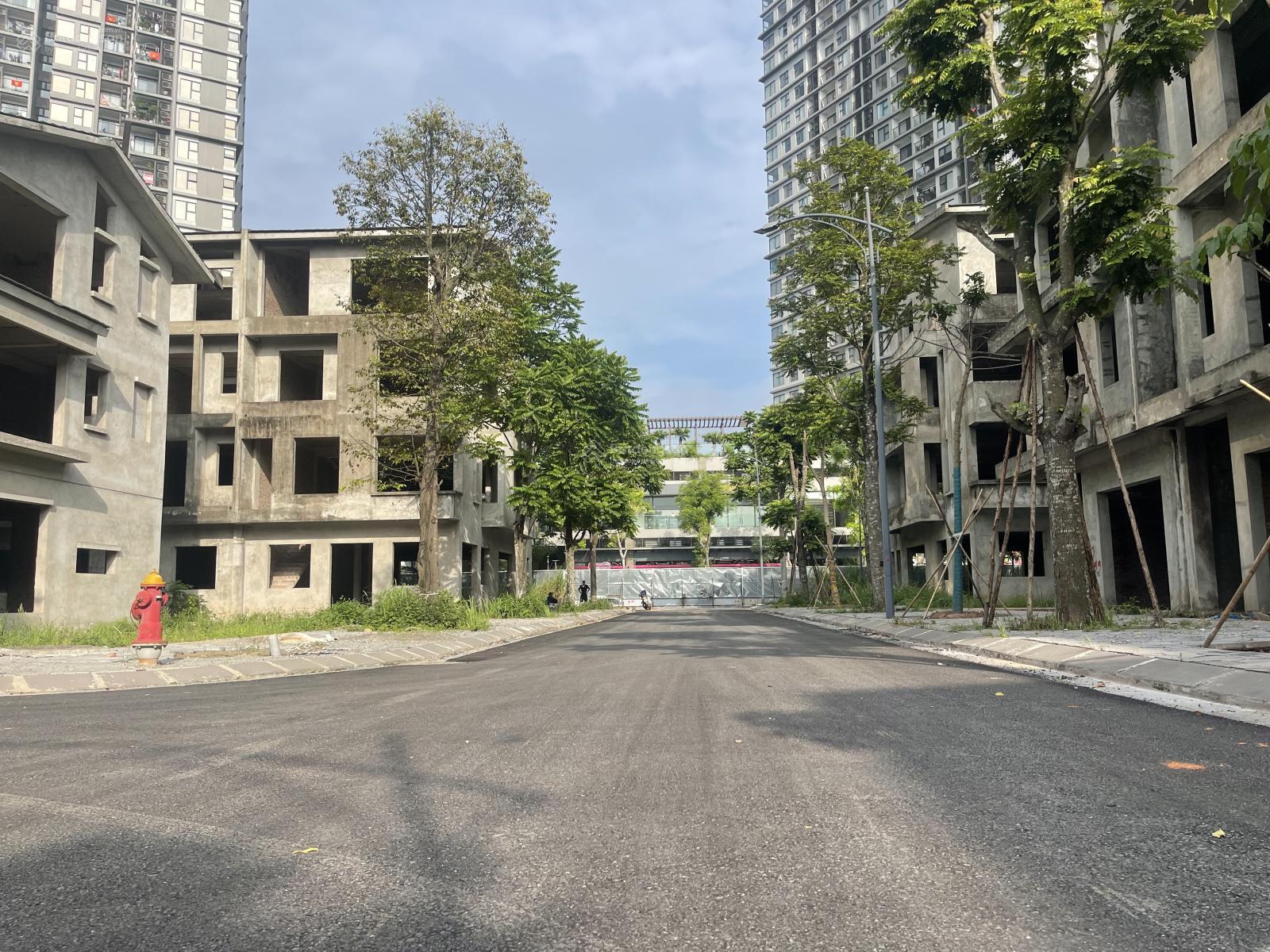 Cực hot! Bán suất ngoại giao liền kề dự án Vạn Tuế. DT 80m2/ MT 5m. Gần công viên, vườn hoa