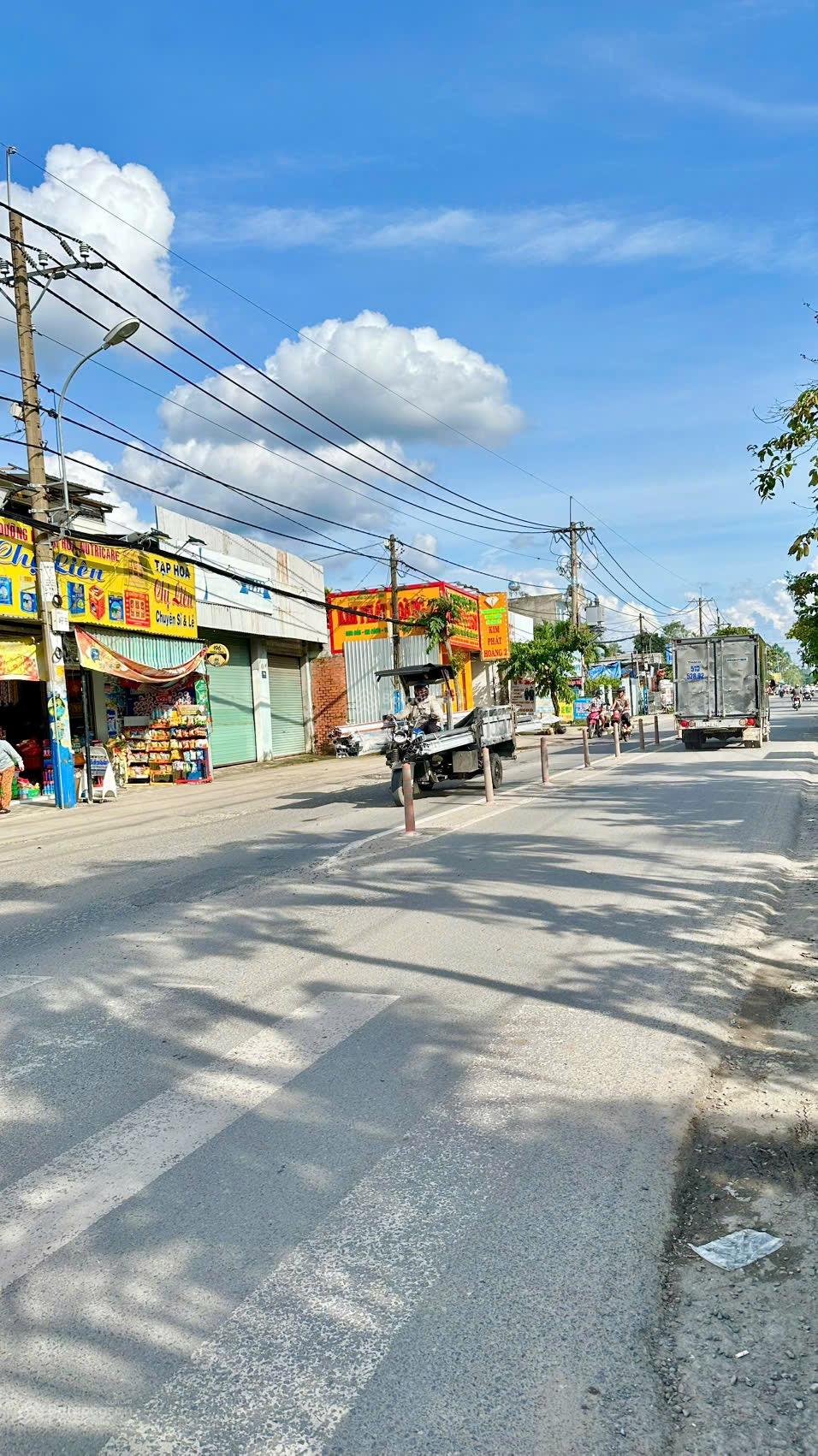 Bán nhà 155m2 Sổ hồng riêng Mặt tiền đường Suối Lội