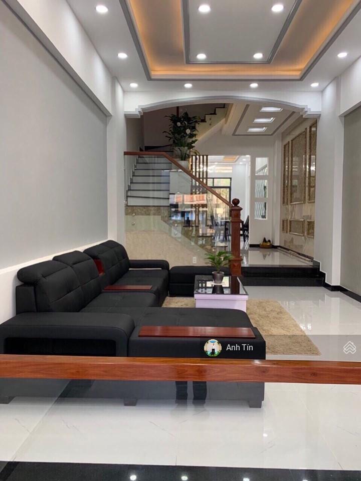 Mặt tiền đường nội bộ rộng 16m khu sân bay , DT: 4x18m ( vuông vức ) 4 tầng , Giá chỉ 16,9 tỷ TL