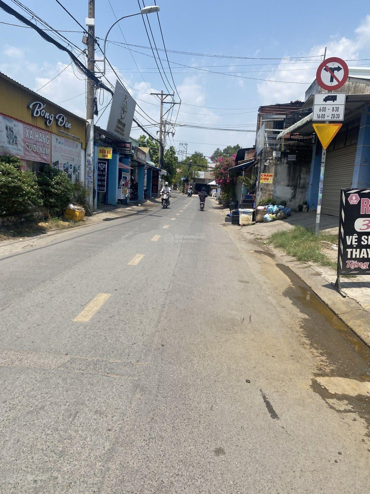 53tr/m2 - duy nhất 1 lô - ngã 3 Lò Lu - ĐH MKT - 605m2 - ngang 19.5m - sổ vuông. Đường xe tải