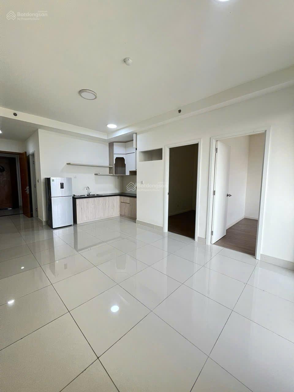 Cho thuê The Park Residence 2PN 1WC giá 8.5triệu/th